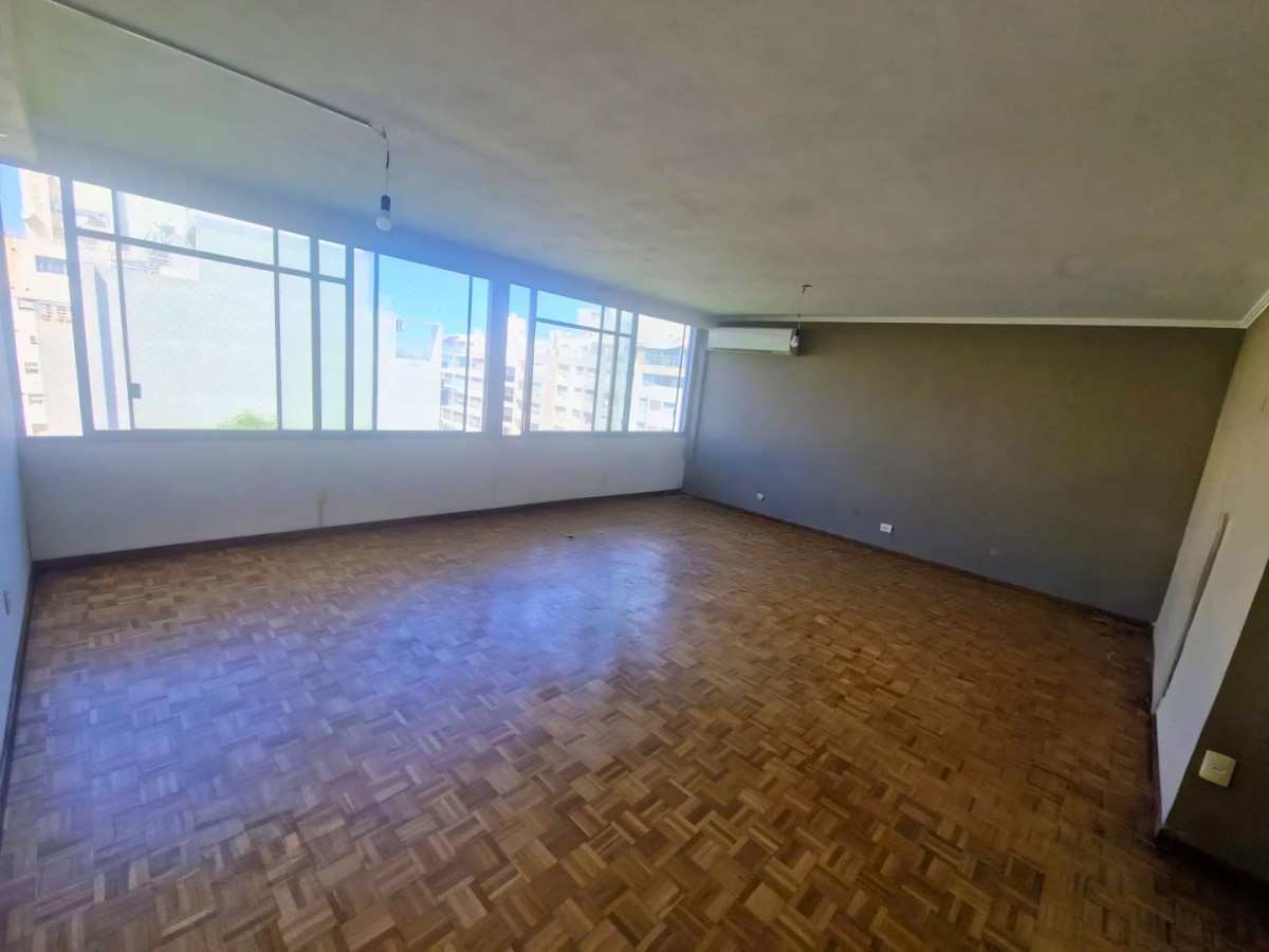Alquiler Apartamento 3 Dormitorio 3 Baños Garage Piso Alto Pocitos Montevideo