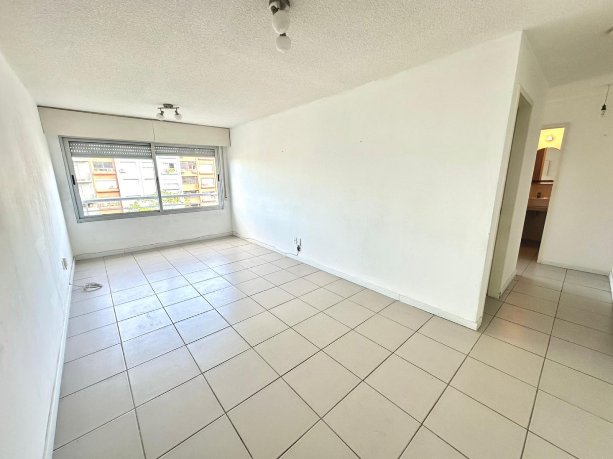 Alquiler Apartamento 1 Dormitorio Sobre Libertador Aguada Montevideo