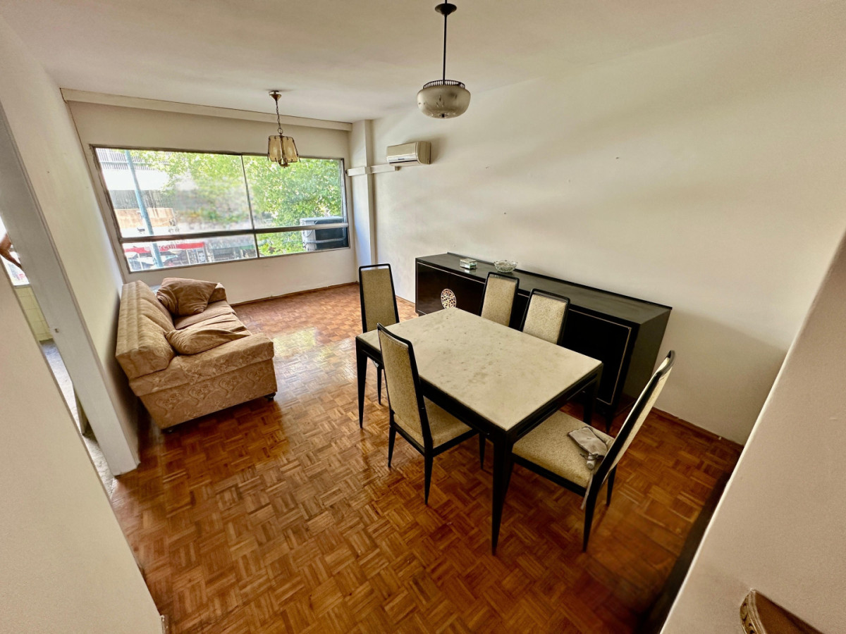 Venta Apartamento 1 Dormitorio con Amplio Patio Cordon Montevideo