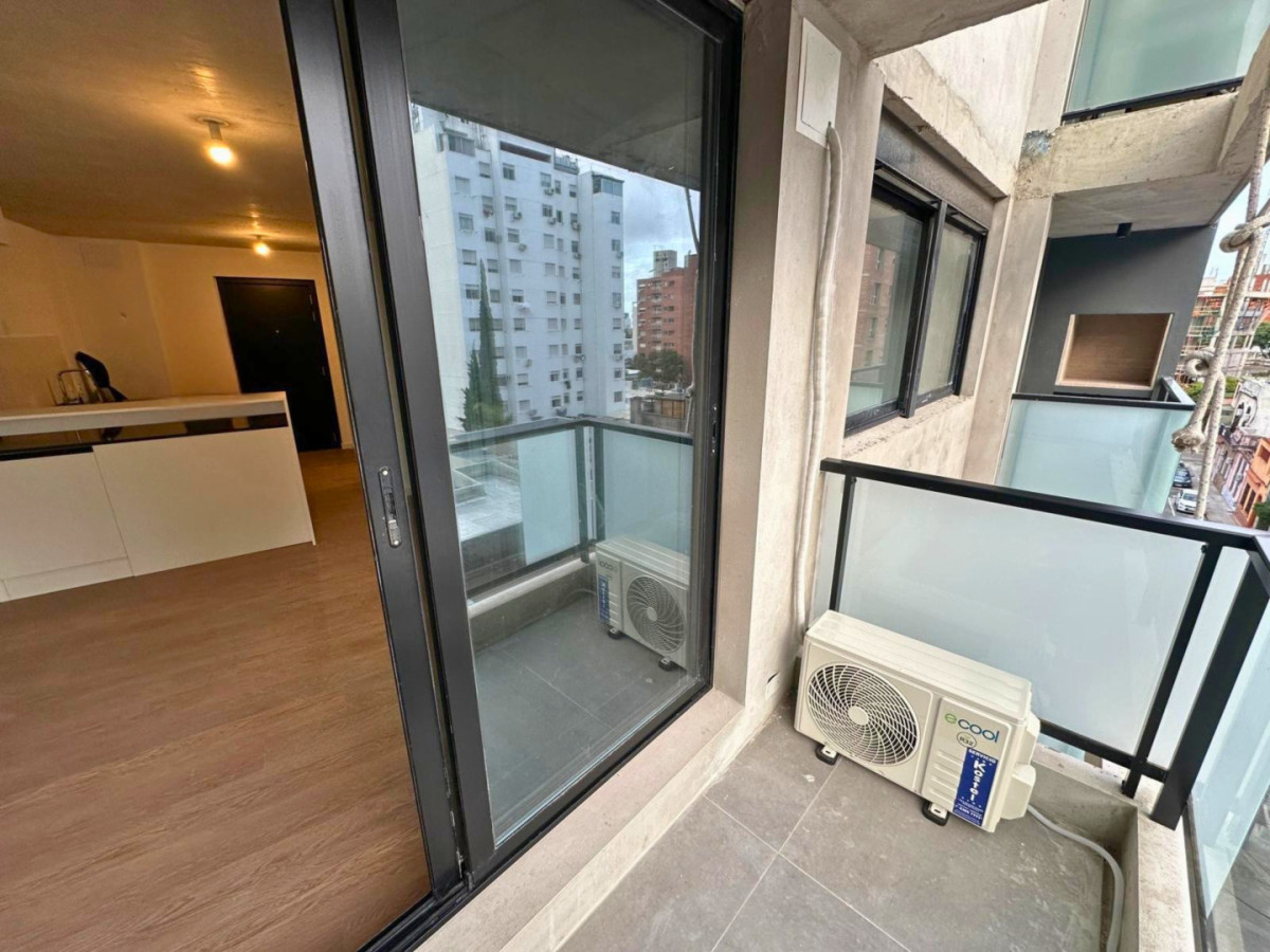 Alquiler Apartamento 1 Dormitorio a Estrenar con Parrillero Cordon Montevideo