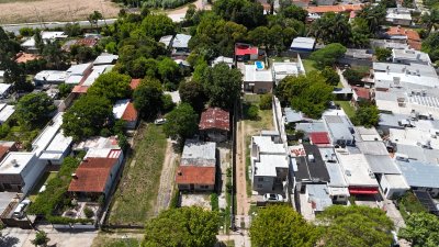 Venta Terreno Con Construcciones Carrasco Norte Montevideo
