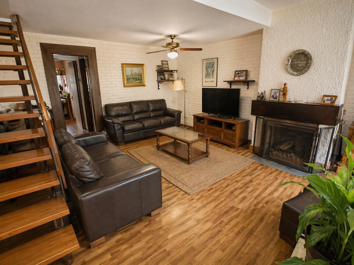 Casa Venta 3 Dormitorios 2 Baños 2 Pisos 4 Garages Parrillero Carrasco Sur Montevideo