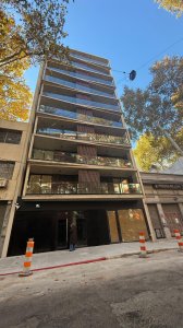 Venta local comercial a estrenar Centro Sur Montevideo