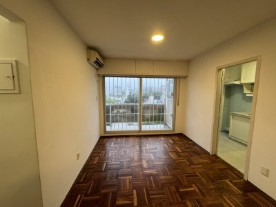 Alquiler Apartamento 2 Dormitorios con Balcón Pocitos  