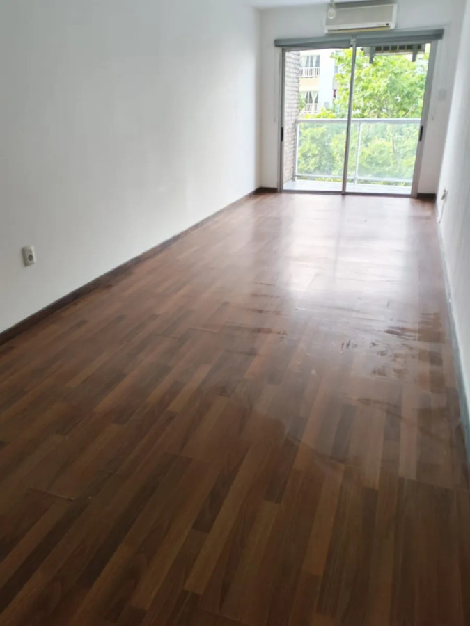 Alquiler Mono ambiente con balcón. Pocitos, Montevideo 