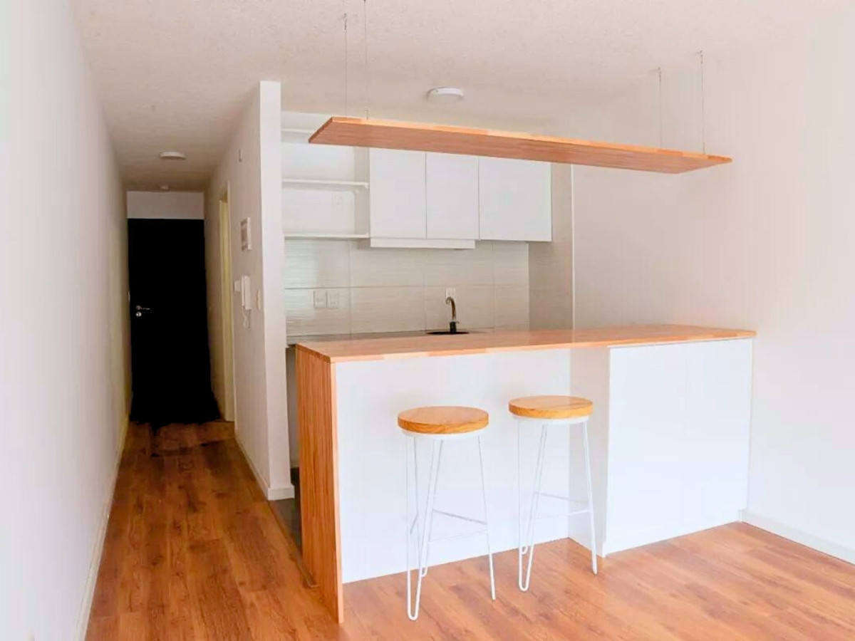 Alquiler Apartamento Monoambiente Garage y Patio Pocitos Montevideo