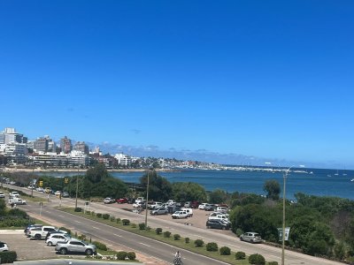 Apartamento Sobre al Mar en Playa Mansa