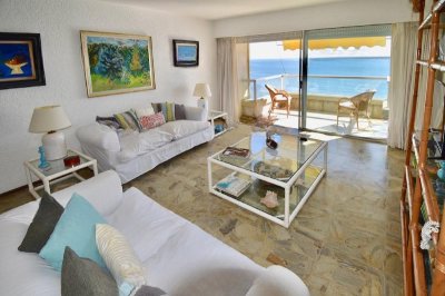 Apartamento de 3 Dormitorio en Playa Mansa