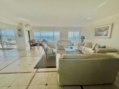 EL MAR COMO PRINCIPAL PROTAGONISTA EN UNA DE LAS MEJORES PLANTAS DE LA MANSA.