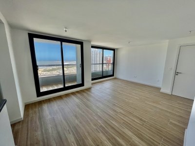 A ESTRENAR. Apartamento de 2 dormitorios con vista a la Brava