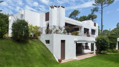 Exclusiva y Hermosa Casa Ideal Para Vivir Todo el Año en Punta del Este
