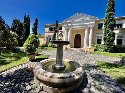 Espectacular Villa Italiana a pocos metros del Océano