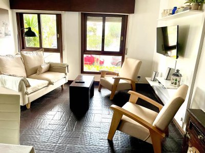 VENDO APARTAMENTO, 2 DORMITORIOS, PENINSULA, PUNTA DEL ESTE, MALDONADO 