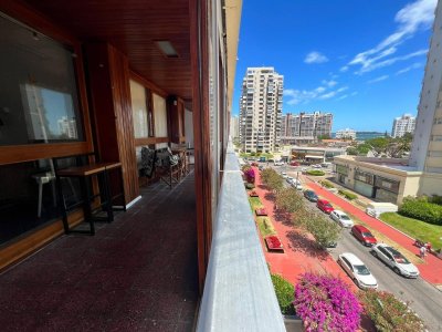 Alquilo Apartamento, 2 dormitorio, 2 baños, Punta del este, Maldonado