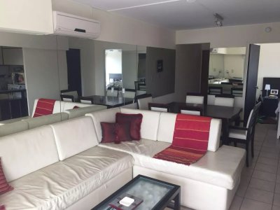 Vendo Apartamento en península de 2 dormitorios punta del este 