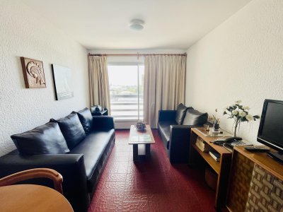 Se vende Apartamento de 2 dormitorios en el centro de Maldonado 