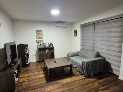 VENDO DUPLEX, 2 DORMITORIOS, LAVADERO, PATIO CON PARRILLERO, UNION, MONTEVIDEO
