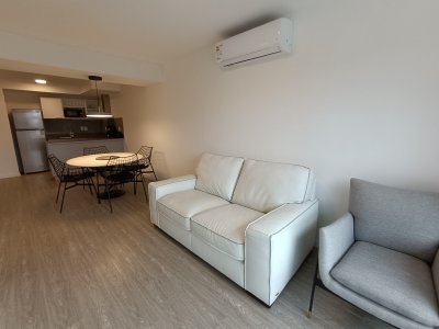 Vendo Apartamento, monoambiente, full amenities,en edificio de lujo, Punta del este, Maldonado