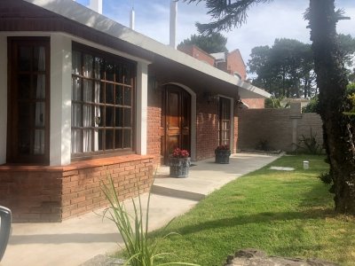 Alquilo Apartamento, 3 dormitorio, 1 baños, Punta del este, Maldonado