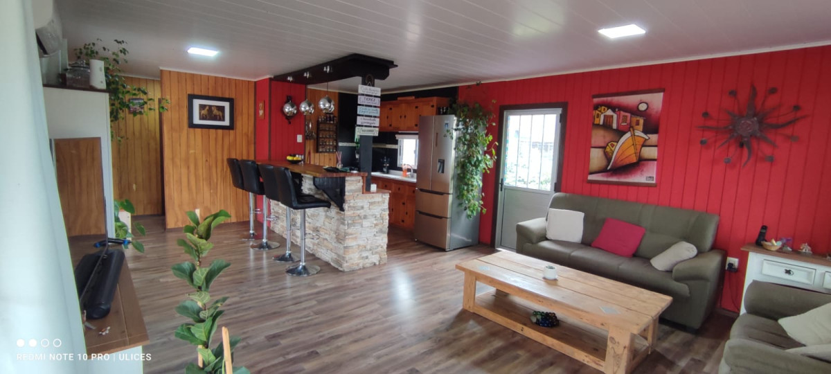 Casa y monoambiente con Piscina climatizada - Punta del Diablo