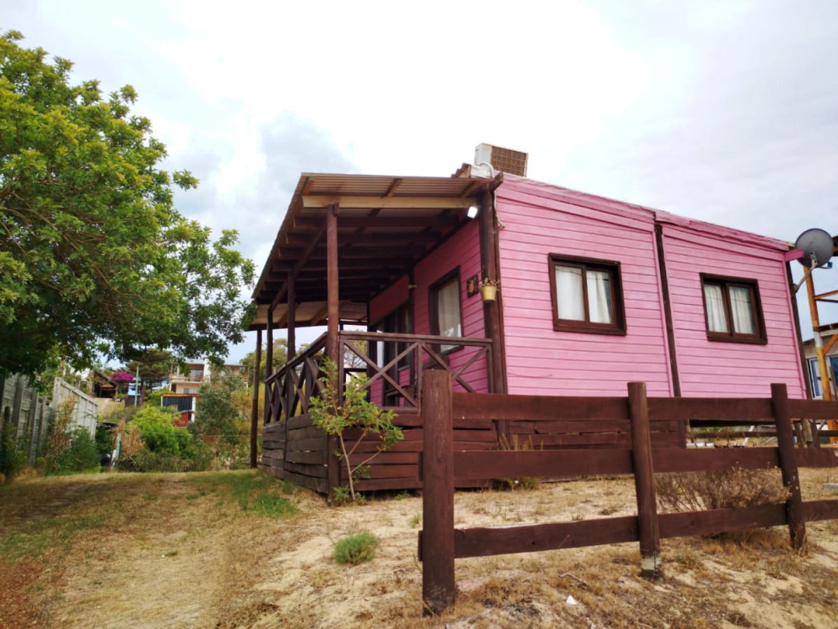 Cabaña en Buena Ubicación - Punta del Diablo