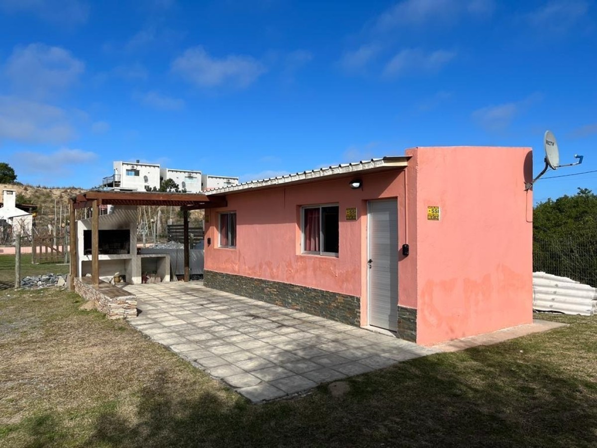 Barbacoa Con Casa En Proceso - En Venta - A 50m De Playa La Viuda