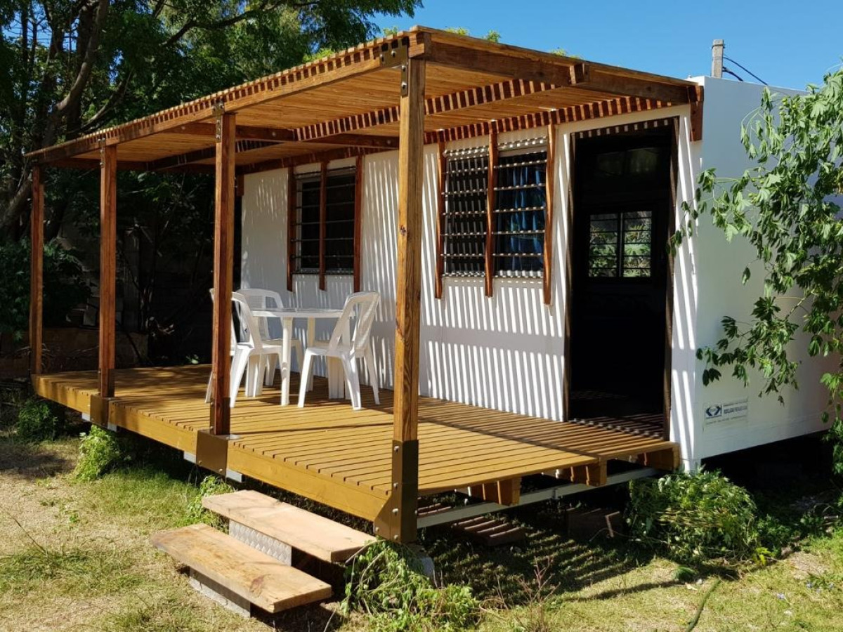 Dos Casas con Dos Solares - A 100m De La Playa - Mza 149