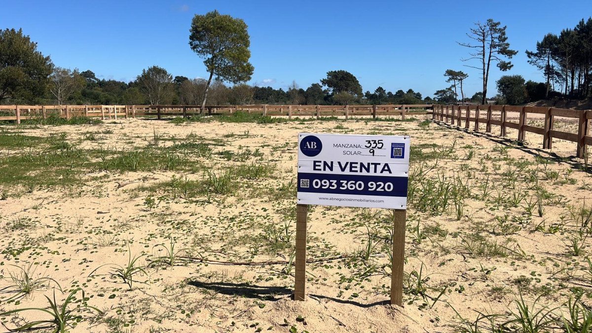 Terreno 5 en Distrito - Entrega U$D3.500 Punta del Diablo