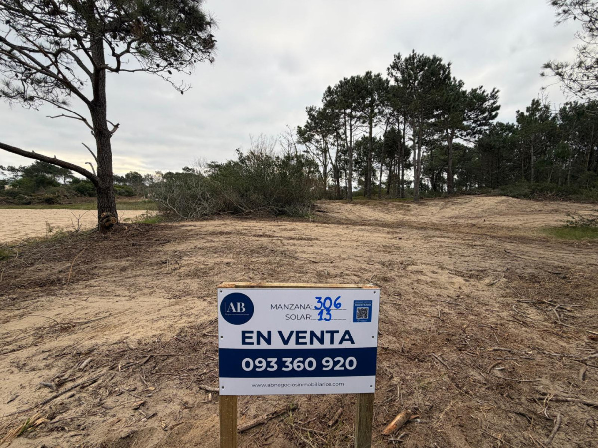 Solar de 590m2 a 1000m de la Playa-Punta del Diablo