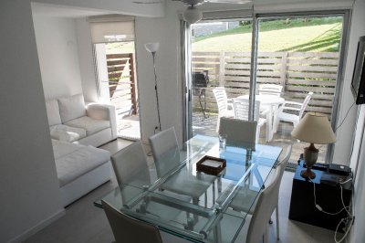 Alquiler y Venta  Departamento 3 dorm en suite en Esturión de Montoya 