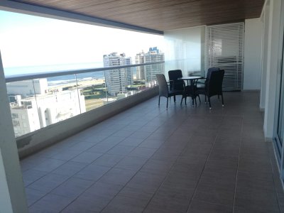 Alquilo Departamento 2 Dorm 2 Baños en ICON Tower 