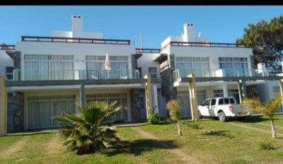 Alquilo Casa en Manantiales