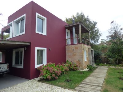 ALQUILO casa de 3 Dorm en el Tesoro