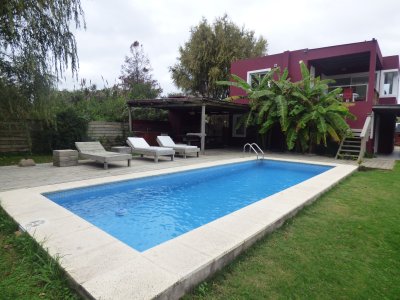 ALQUILO casa de 3 Dorm en el Tesoro