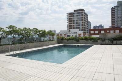 Venta de Apartamento de 2 dormitorios, 2 baños y 1 suite en La Península de Punta del Este