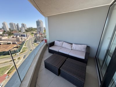Divino apartamento de 3 dormitorios 