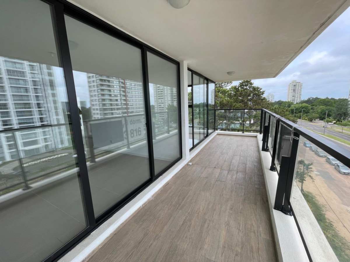 Oportunidad sobre Avenida Roosevelt