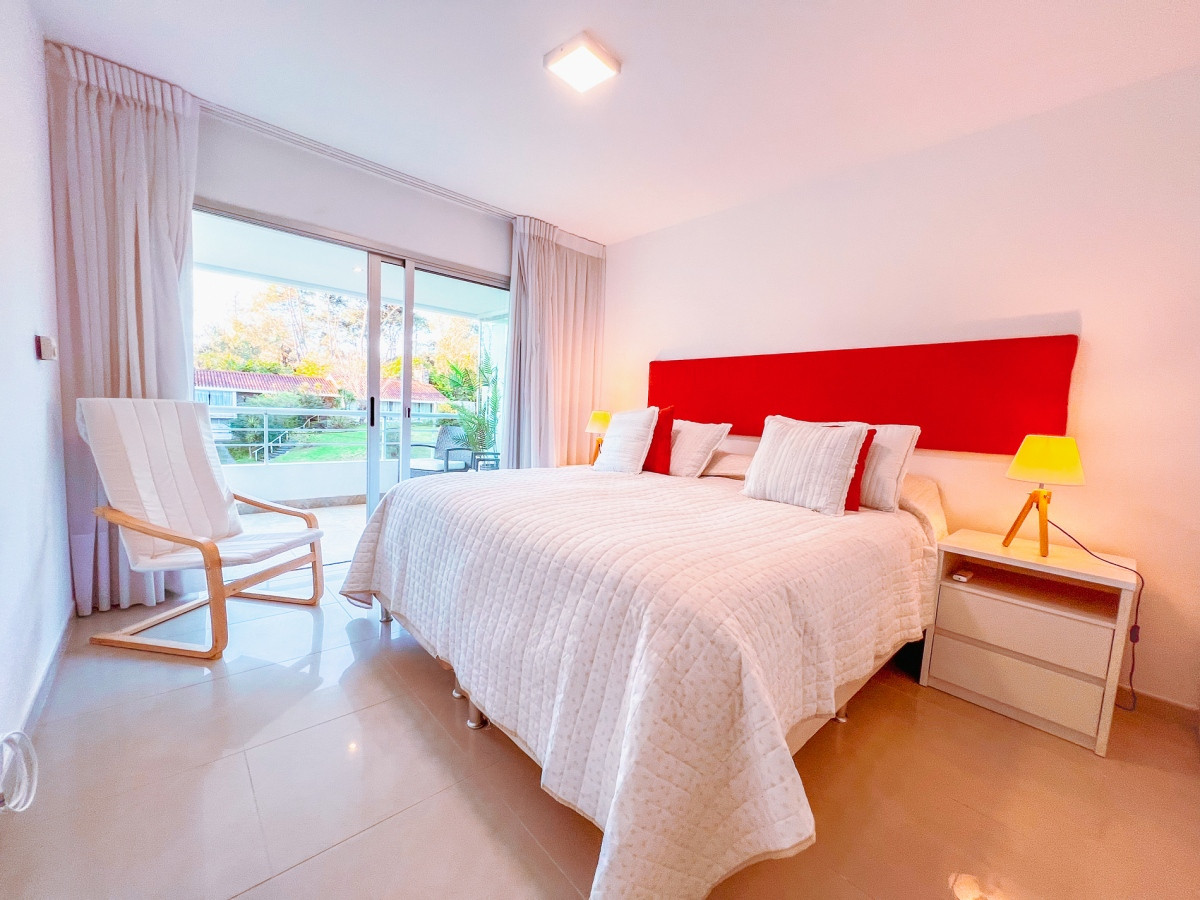 Penthouse en Venta 2 dormitorios 2 baños, barbacoa privada