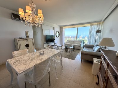 Apartamento en venta Torre Yoo planta especial