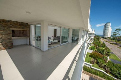 Apartamento en venta- Playa Mansa