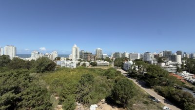 Apartamentos en venta financiados  - Punta del Este.