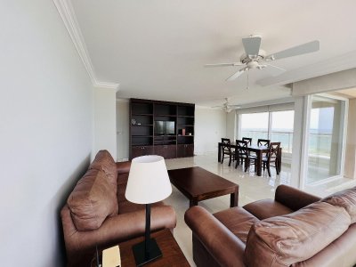 Le Jardín apartamento en alquiler temporal 3 dormitorios vista al mar- Playa Mansa