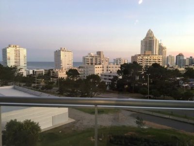 Apartamento venta alquiler anual -temporal - 1 Dormitorio 2 baños  Roosevelt