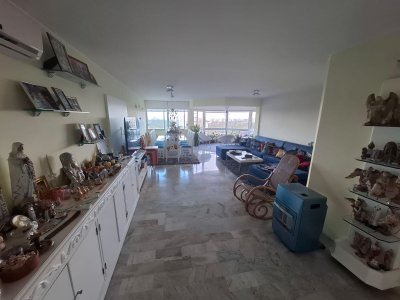 Alquiler de Apartamento de 4 dormitorios en Roosevelt