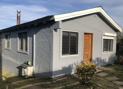 Casa en venta de 2 dormitorios-La Bota - El Chorro