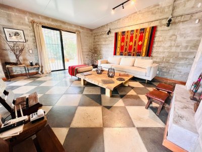 Casa en venta en Burnett. Punta del Este