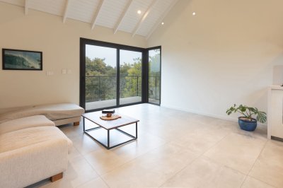 Moderna casa en alquiler de dos dormitorios. 