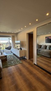 VENTA DE APARTAMENTO DE 2 DORMITORIO PISO ALTO ROOSEVELT PUNTA DEL ESTE