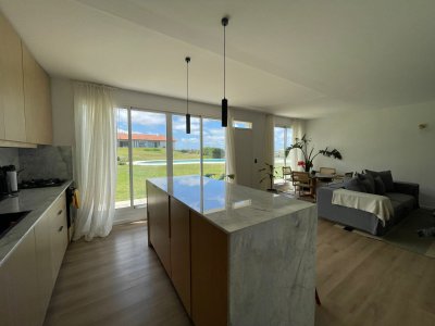 ALQUILER ANUAL DE APARTAMENTO DE 2 DORMITORIOS EN BRAVA 