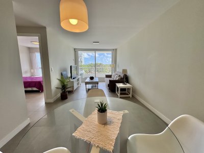 ALQUILER INVERNAL DE APARTAMENTO DE 1 DORMITORIO EN TORRE GREENLIFE PUNTA DEL ESTE